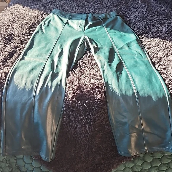 7 For All Man Kind Green faux Leather Pants - Picture 1 of 7
